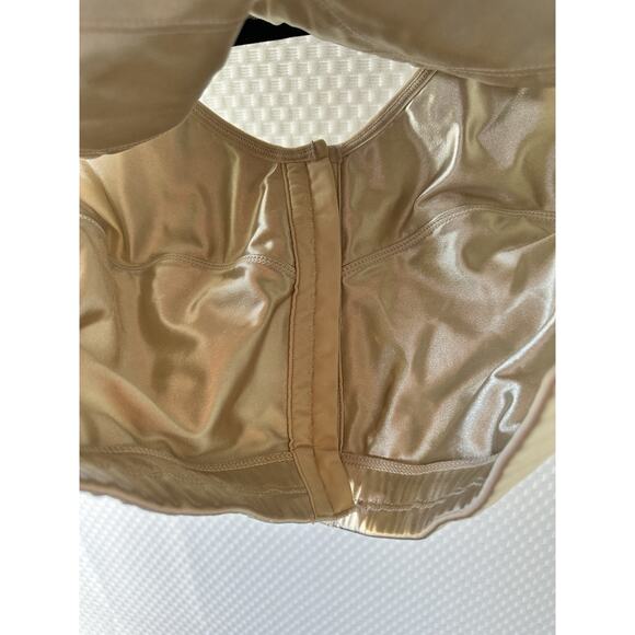 Enell NL100 Wireless High Impact Sports Bra 261 Size 4 Ecru - Picture 8 of 8